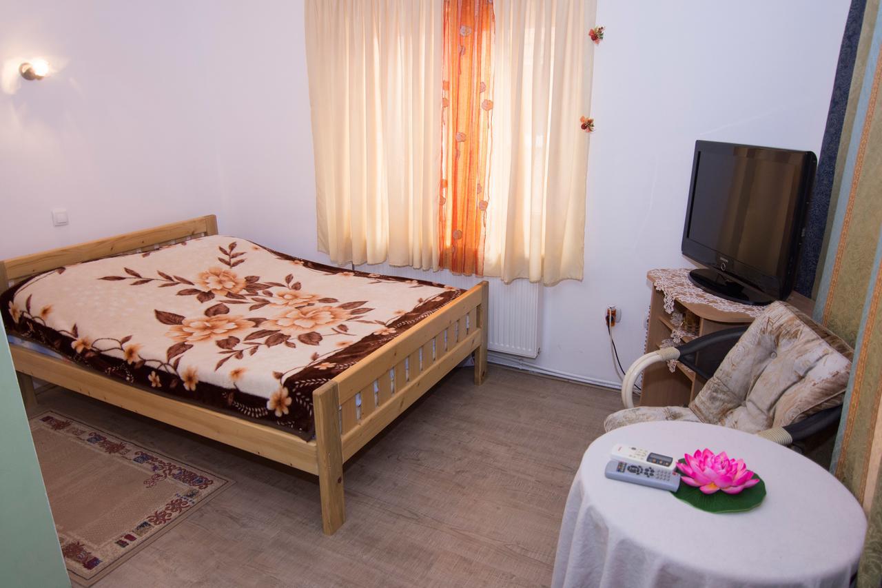 Motel Smek Belgrad Zewnętrze zdjęcie